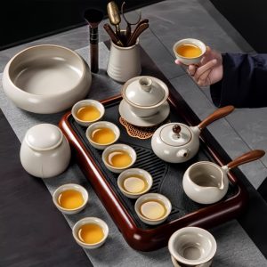 Ru Kiln Style Crack Glaze White Porcelain Traditional Gongfu Tea Set With Wooden Tray