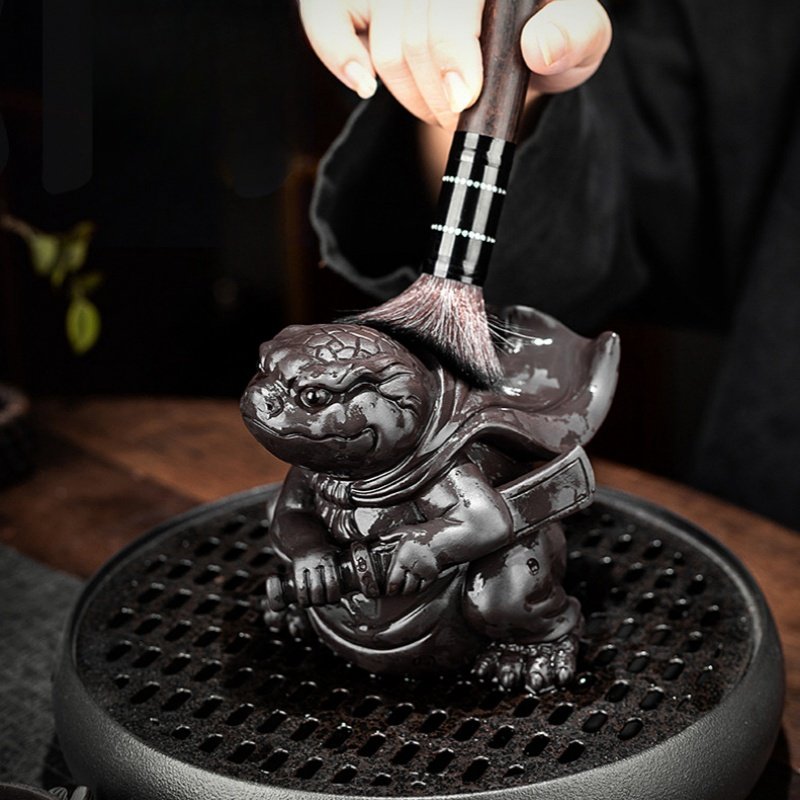 Sword-wielding Frog Purple Clay Tea Pet In Chinese Gongfu Tea Accessories Sword-wielding Frog Purple Clay Tea Pet In Chinese Gongfu Tea Accessories