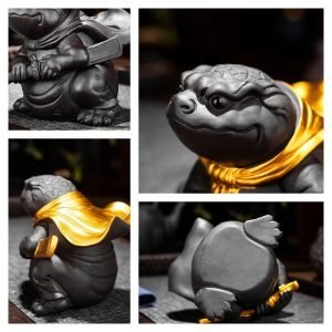 Sword-wielding Frog Purple Clay Tea Pet In Chinese Gongfu Tea Accessories