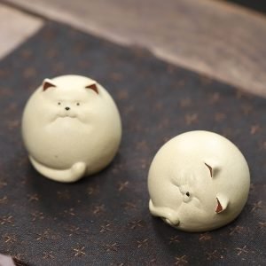 Traditional Chinese Gongfu Tea Ceremony White Cute Round Fat Cat Tea Pet Desk Decoration