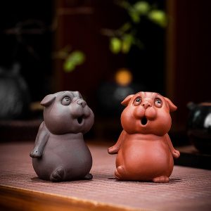 Traditional Chinese Purple Clay Kungfu Tea Pet Dog Desk Decoration For Sale
