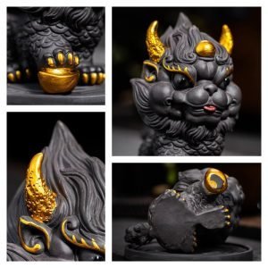 Traditional Chinese Zisha Old Dragon Stepping On Ingot Tea Pet Have Good Meaning