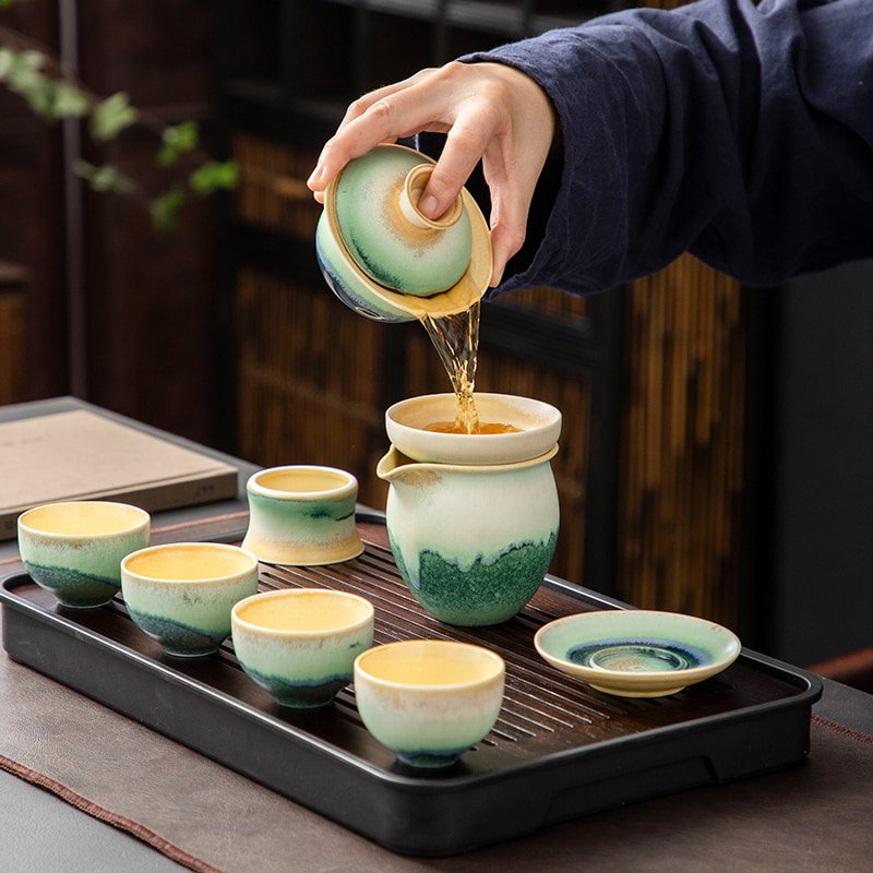 Traditional Green Hand Painted Landscape Theme Ceramic Antique Gongfu Kung Fu Tea Tray Set Traditional Green Hand Painted Landscape Theme Ceramic Antique Gongfu Kung Fu Tea Tray Set