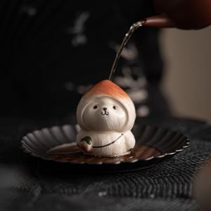 Traditional Purple Clay Handmade Cute Japanese Peach Bunny Tea Pet For Sale