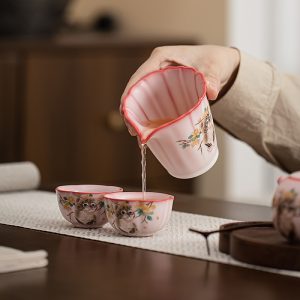 Unique Lard-frost Glaze Yellow Flowers And Cat Pattern Pink Petal Shape Gonfu Tea Ceremony Cha Ha