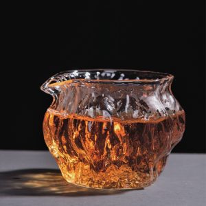 Unique Walnut Hammer Pattern Clear Glass Japanese Artisanal Heat-resisting Gong Dao Bei