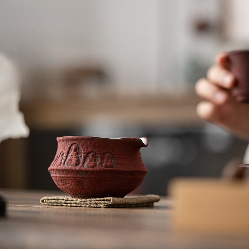 Vintage Chinese Style Red Ochre Dunhuang Buddha Statue Rough Pottery Gongfu Teaware Fair Cups Vintage Chinese Style Red Ochre Dunhuang Buddha Statue Rough Pottery Gongfu Teaware Fair Cups