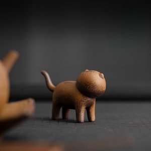 Vintage Glaze Brown Ceramic Cute Miniature Cat Tea Pet For Sale