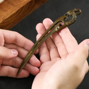 Vintage Phoenix Shaped Handcrafted Traditional Copper Pu Erh Tea Cake Knife For Sale