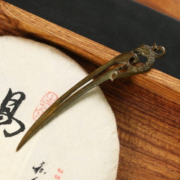 Vintage Phoenix Shaped Handcrafted Traditional Copper Pu Erh Tea Cake Knife For Sale