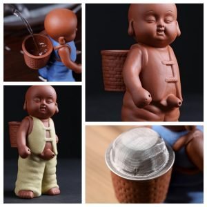 Yixing Purple Clay Creative Tea Plucking Pee Pee Boy Gongfu Tea Pet With Infuser