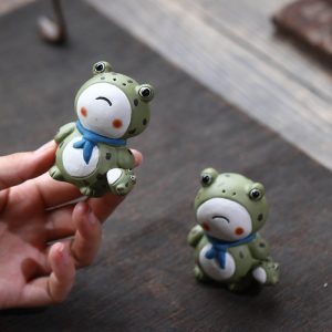Purple Clay Creative Lucky Offspring-selling Frog Handmade Tea Pet In Chinese Gongfu Tea Accessories