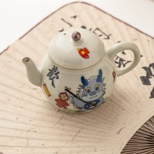 Vintage Porcelain Pear-shaped Year Of The Japanese Dragon Teapot And Tea Boat Set With Cute Cartoon Dragon Pattern