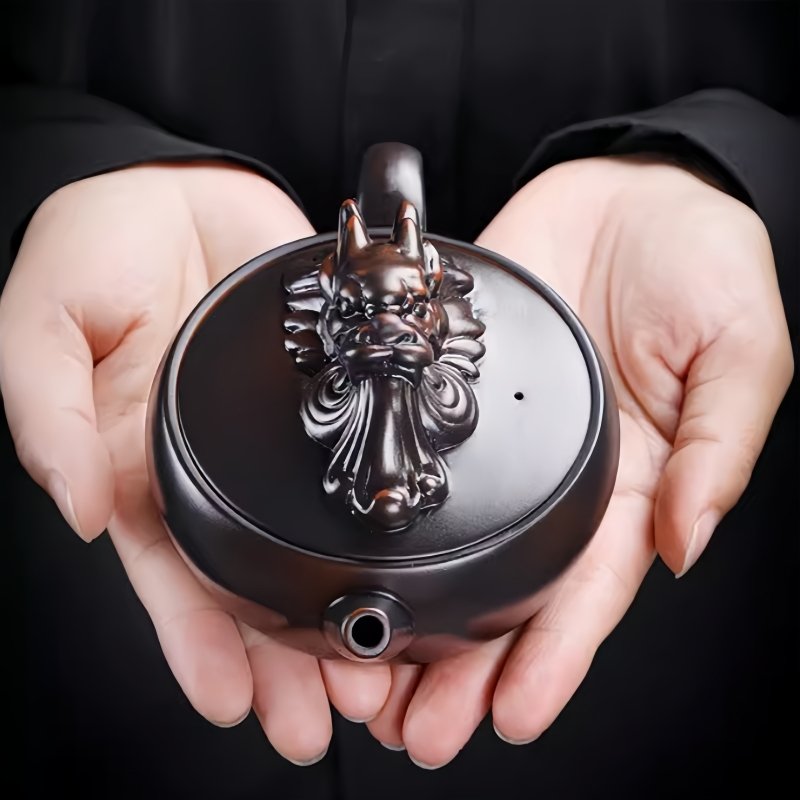 Traditional Vintage Purple Pottery Year Of The Dragon Teapot With Dragon Head Shaped Twist Traditional Vintage Purple Pottery Year Of The Dragon Teapot With Dragon Head Shaped Twist