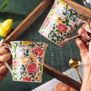 Creative Vintage Royal Rose Of England Seasonal Blooms Ceramic Mug With Gilding Handle