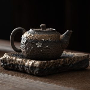 Rust Iron Glaze Rough Pottery Plum Pattern Traditional Antique Japanese Tea Pot For Sale