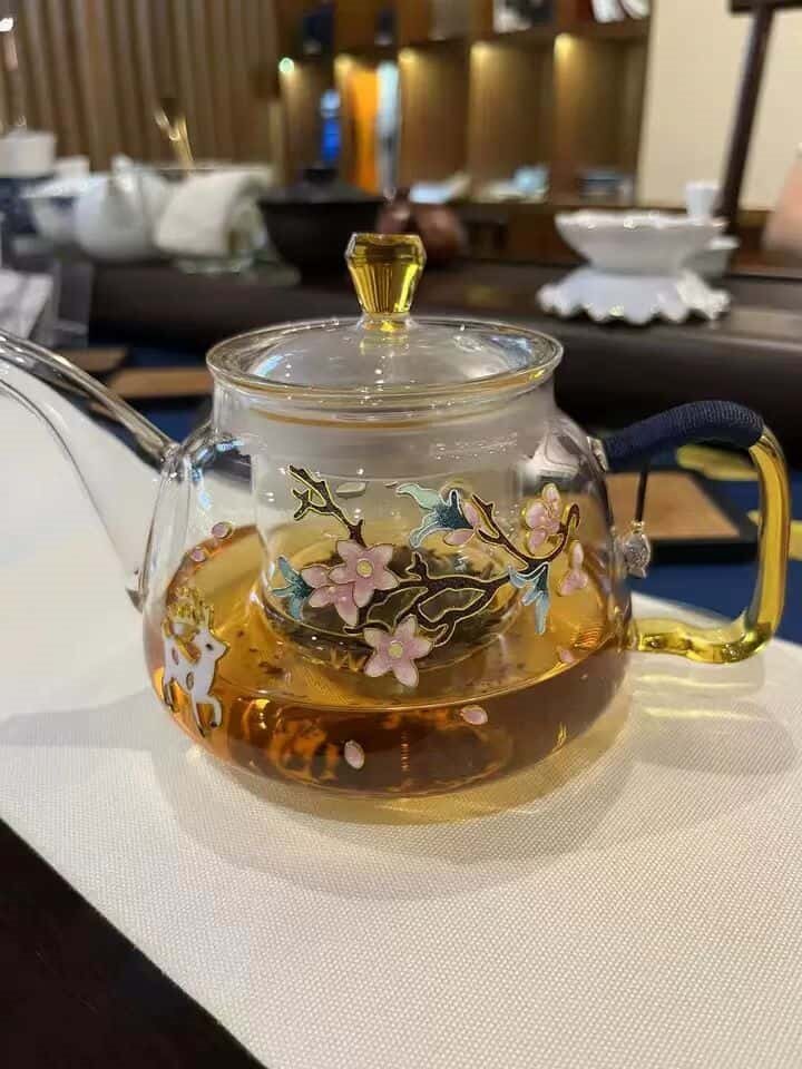 Wow I Wasn’t Expecting To Love This Teapot As Much As I Do!
