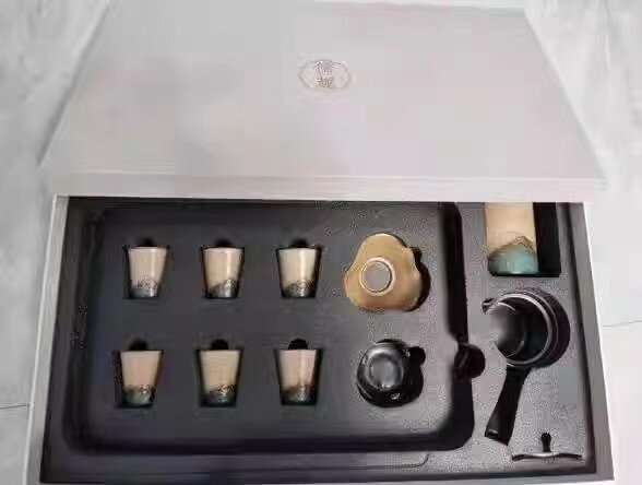 Wow I’m Seriously Blown Away By This Tea Set