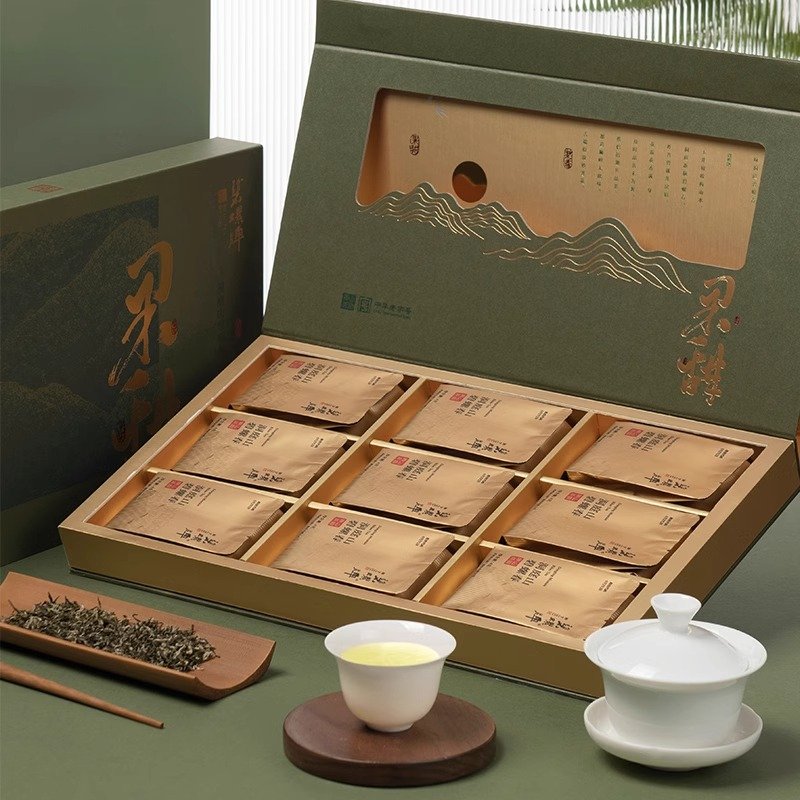2024 Spring Authentic Ming Qian Select Premium Aa Grade Bi Luo Chun Green Tea 72g With Exquisite Gift Box 2024 Spring Authentic Ming Qian Select Premium Aa Grade Bi Luo Chun Green Tea 72g With Exquisite Gift Box