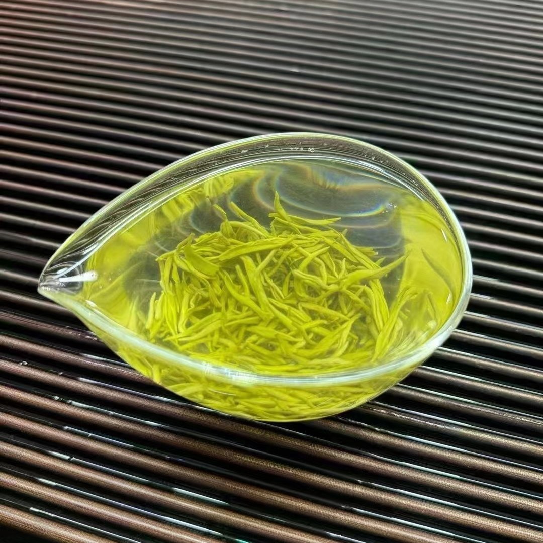 Spring 2024 Ming Qian Premium Aa Grade Select 200g Biluochun Tea With Luxury Gift Box Spring 2024 Ming Qian Premium Aa Grade Select 200g Biluochun Tea With Luxury Gift Box