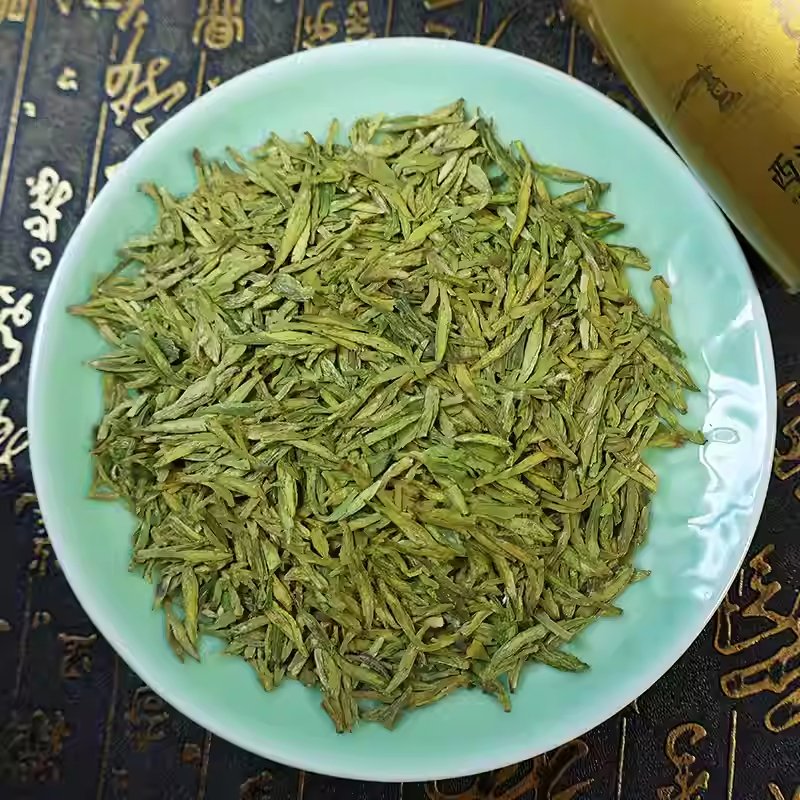 Spring 2024 Premium Grade Ming Qian Xihu Longjing Dragon Well Green Tea Spring 2024 Premium Grade Ming Qian Xihu Longjing Dragon Well Green Tea