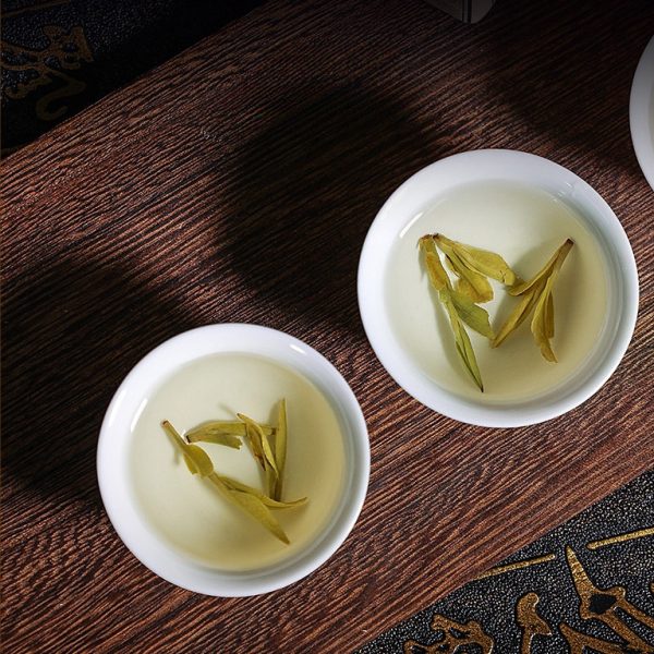 2024 Spring Best Authentic West Lake Ming Qian Long Jing Tea Classic Kraft Paper Packaging 250g