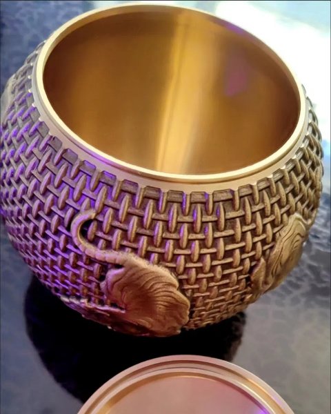 I Am Absolutely In Love With This Tea Caddy!
