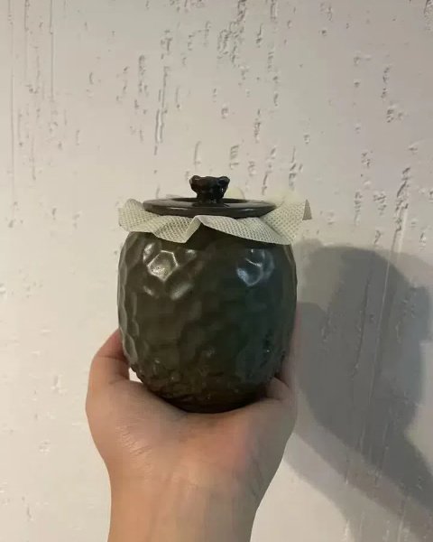 I Just Got This Tea Caddy And I’m In Love With It! It’s Such A Beautiful Piece The Black Vintage Design With The Gold Accents Is Just Stunning