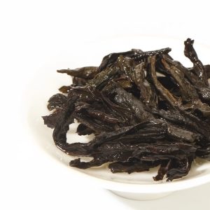 Classic And Cost-effective Chinese Da Hong Pao Oolong Tea From Wuyi Mountain 108g With Yellow Cigarette Packaging