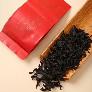 Select Premium Grade 240g Classic Chinese Da Hong Pao Oolong Tea Heavy Roast Strong Aroma With Luxurious Wooden Packaging