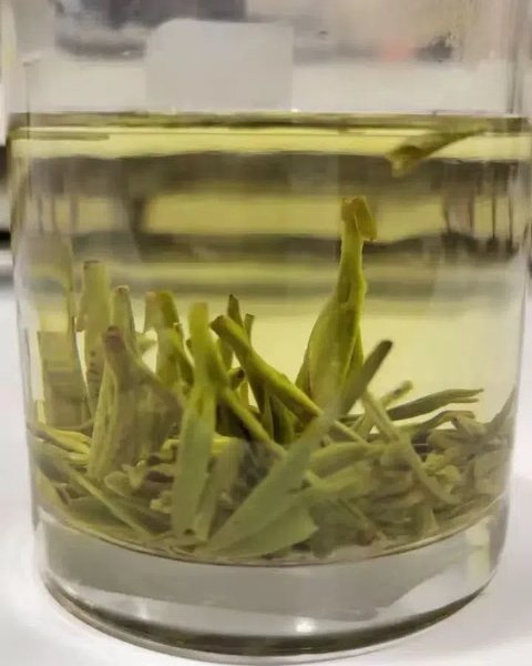 I’m Not Usually A Green Tea Person But I Decided To Try This One Based On The High Reviews And Wow I Was Impressed!